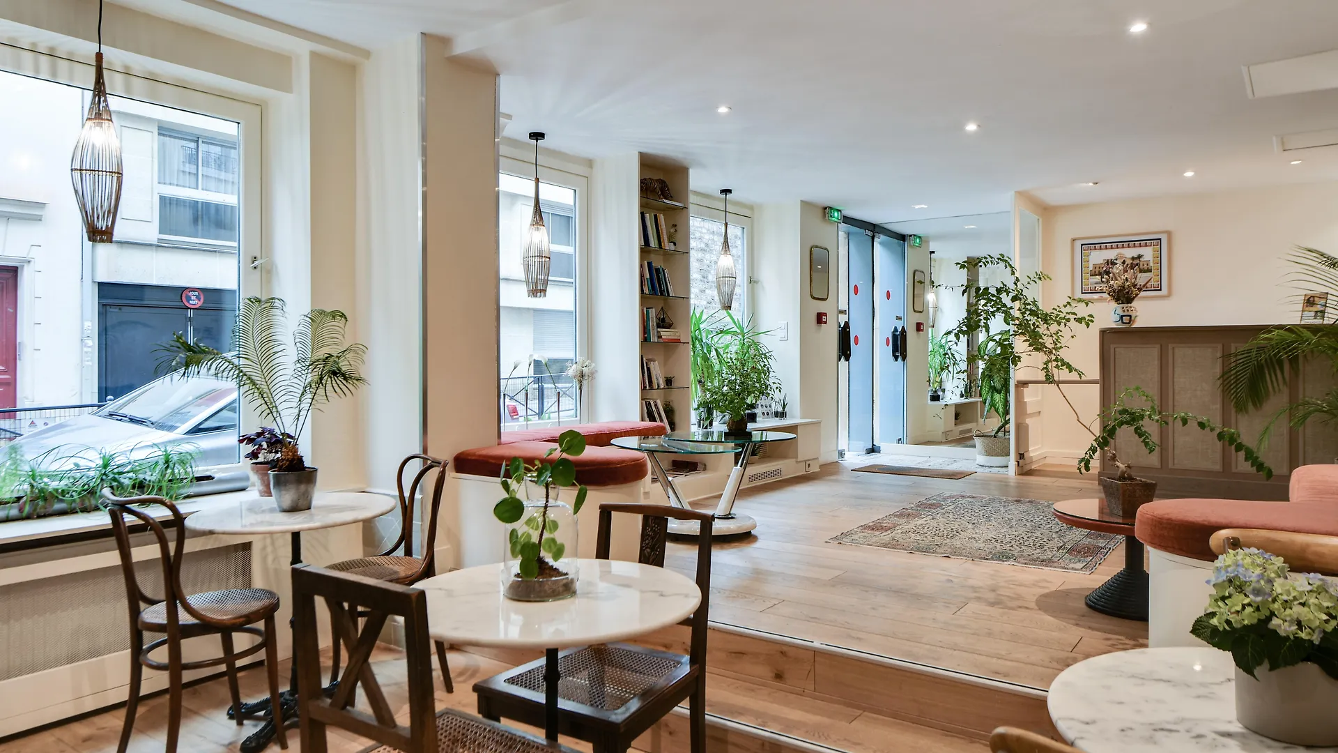 Louisa Hotel 2*